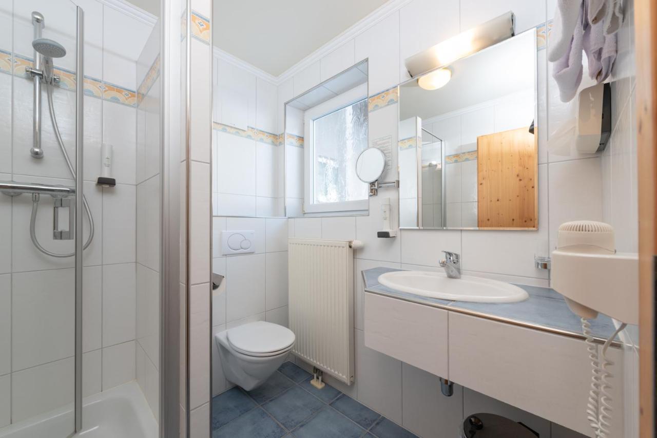 Hotel Schoenberger Nussdorf am Attersee Kültér fotó