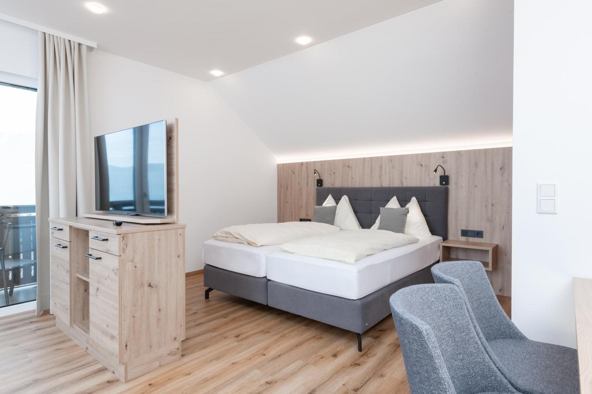 Hotel Schoenberger Nussdorf am Attersee Kültér fotó
