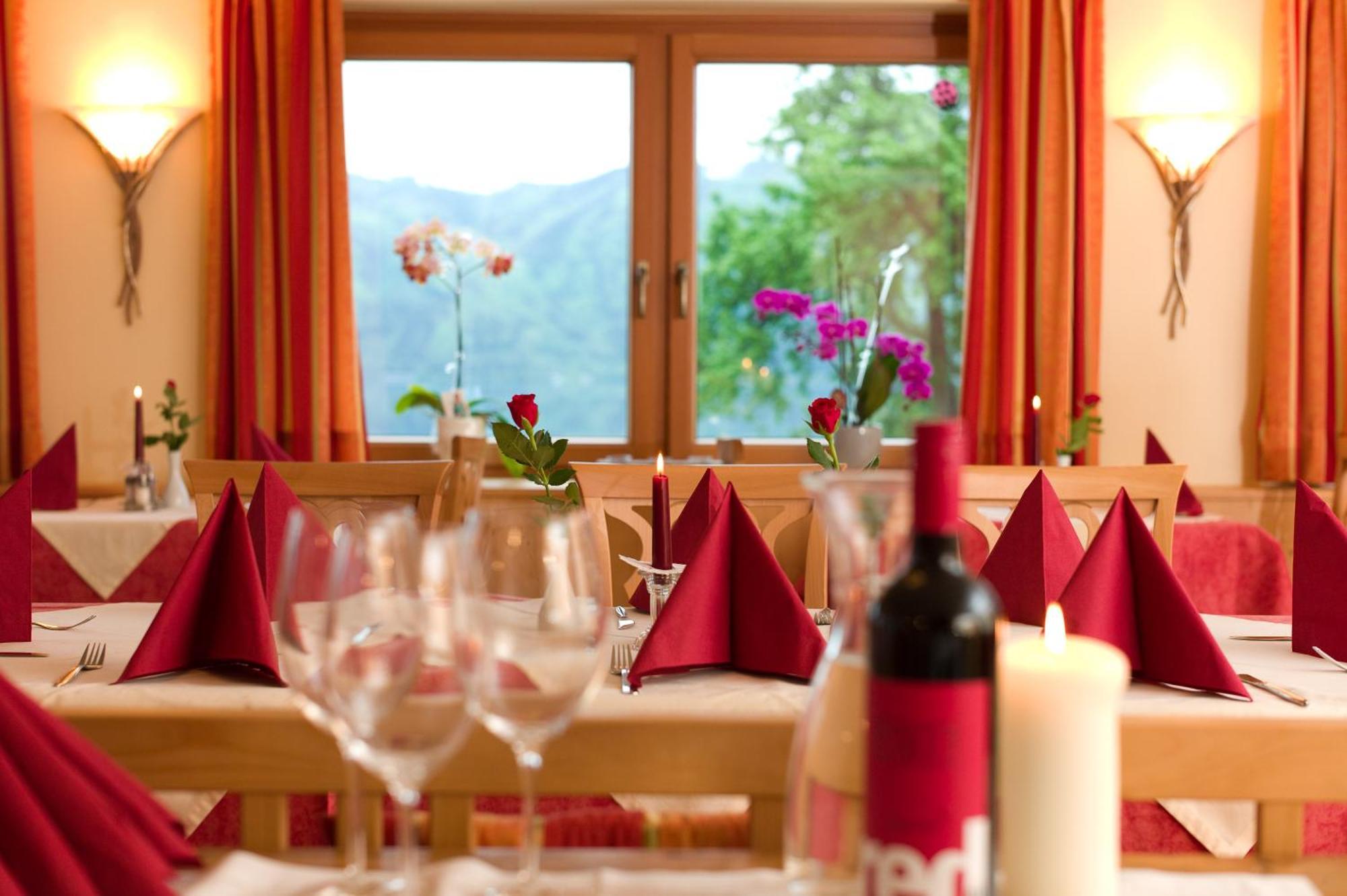 Hotel Schoenberger Nussdorf am Attersee Kültér fotó