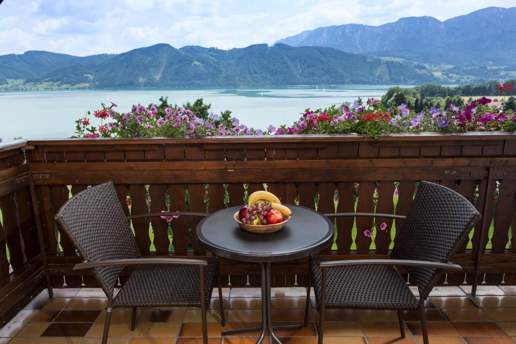 Hotel Schoenberger Nussdorf am Attersee Kültér fotó